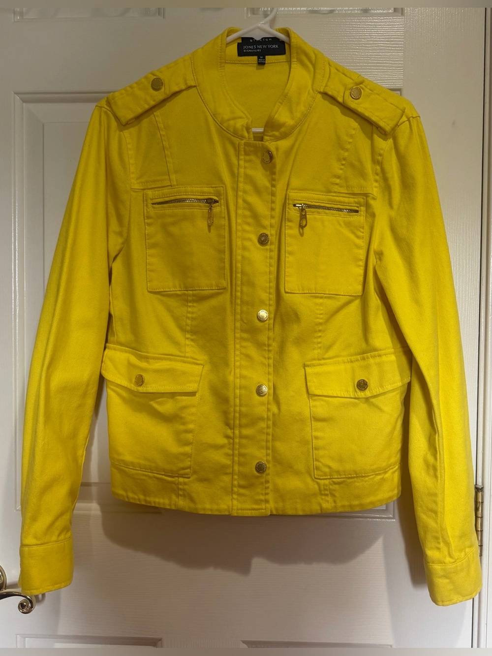 Jones New York signature Stretch jacket Jean Jacket in vibrant yellow. Size M